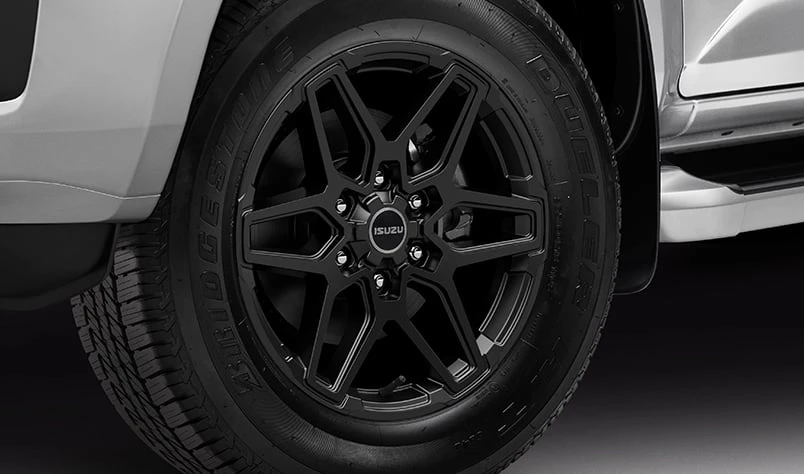 18" Traction Alloy Wheels (Set of 4)