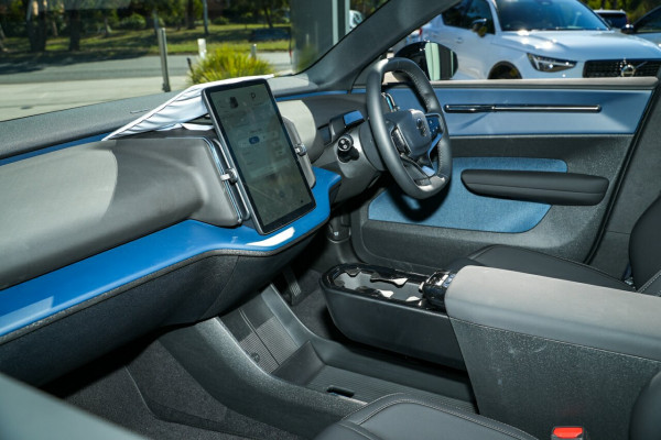 2024 MY25 Volvo EX30  Single Motor Extended Range Plus SUV Image 13