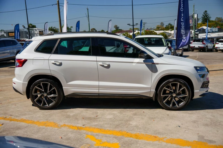 2020 MY21 Skoda Karoq NU 140TSI Sportline SUV Image 4