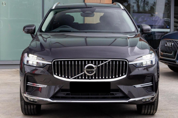 2024 MY25 Volvo XC60  Ultra B5 Bright SUV Image 2