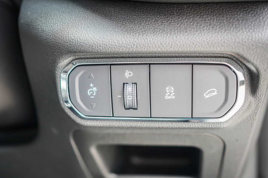 2024 GWM Jolion Pro ICE Ultra Auto Petrol 4x2 SUV Image 19