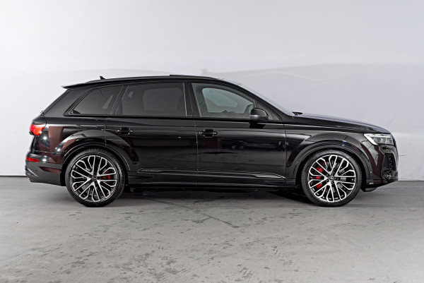2026 MY25 Audi SQ7 4M TFSI SUV image 3