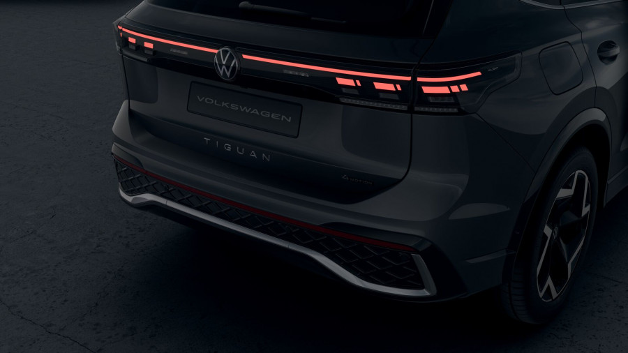 2025 Volkswagen Tiguan CT 150TSI R-Line SUV Image 5