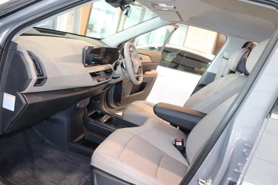 2026 Kia EV5 OVc Earth SUV Image 19