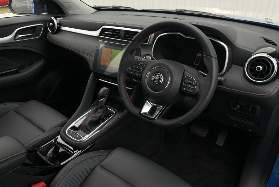 2024 MG ZST S13 Essence SUV Image 16