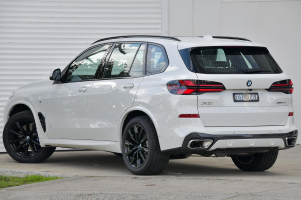2025 BMW X5 G05 LCI xDrive30d M Sport SUV image 2