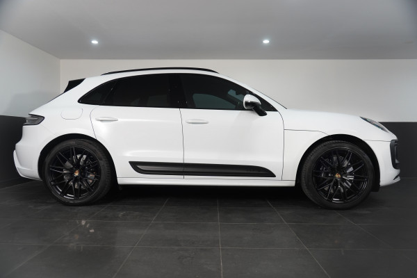 2022 Porsche Macan GTS SUV Image 13