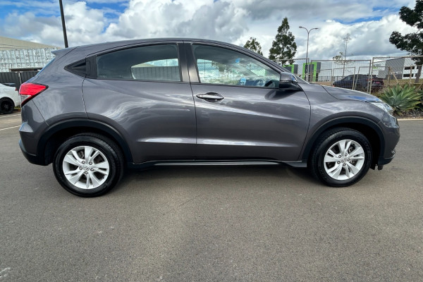 2019 Honda HR-V VTi SUV