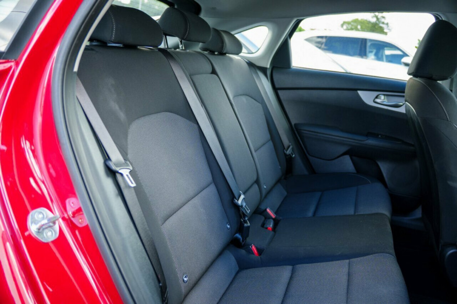 2024 Kia Cerato BD Sport Hatch Image 9