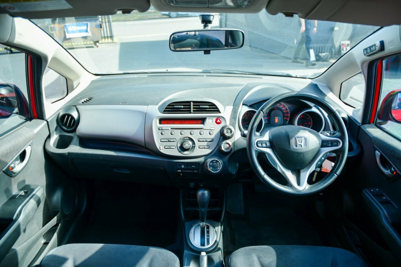 2012 Honda Jazz GE MY12 VTi Hatch Image 16