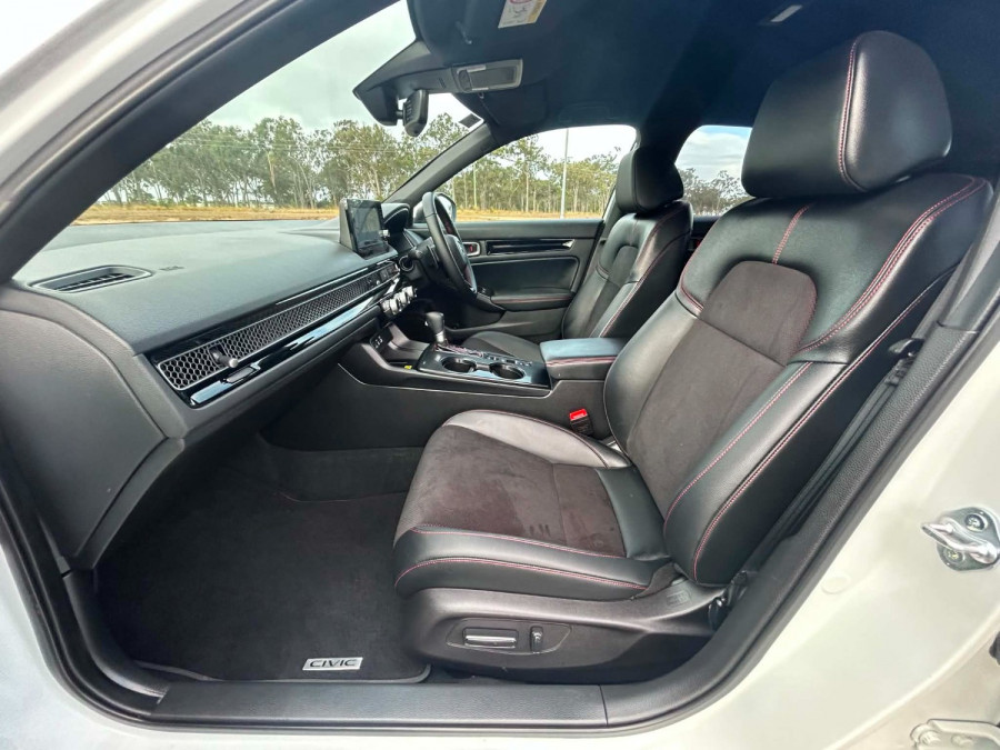 2022 Honda Civic 11th Gen VTi LX Hatch Image 16