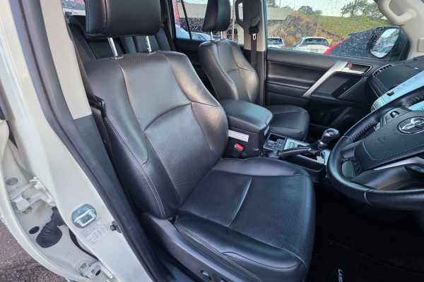 2020 Toyota LandCruiser Prado GDJ150R VX SUV Image 27