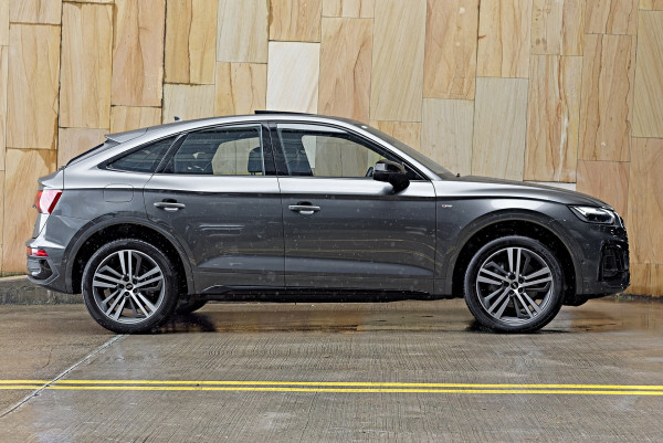 2022 Audi Q5 FY 40 TDI S Line SUV image 3