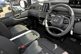 2024 MY25 Hyundai Staria US4.V3  People Mover image 4