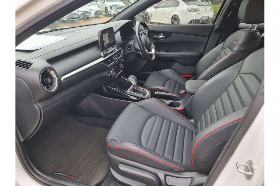 2019 Kia Cerato BD GT Sedan Image 13