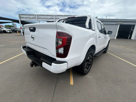 2024 Nissan Navara D23 ST-X Ute image 3
