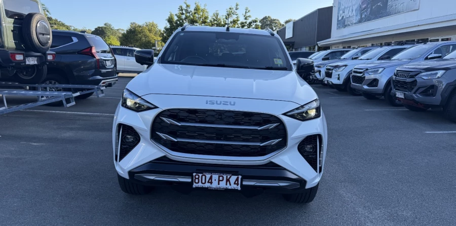 2025 MY25.5 Isuzu MU-X RJ LS-T SUV Image 4