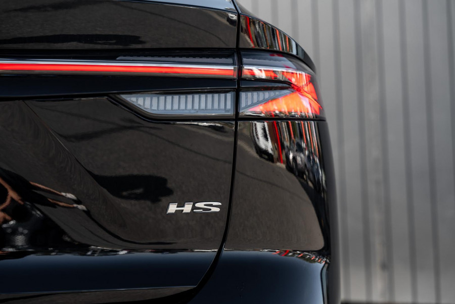 2025 MG HS AS33 Essence SUV Image 9