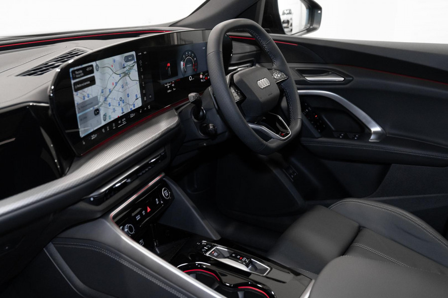 2026 Audi Q5 e-hybrid 270kW SUV