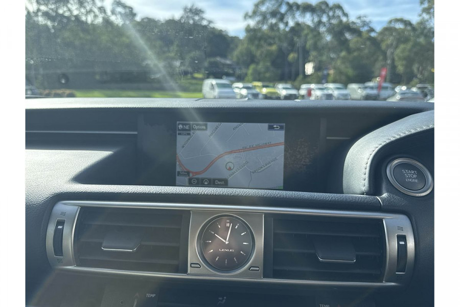 2015 Lexus IS GSE31R IS350 Luxury Sedan Image 18