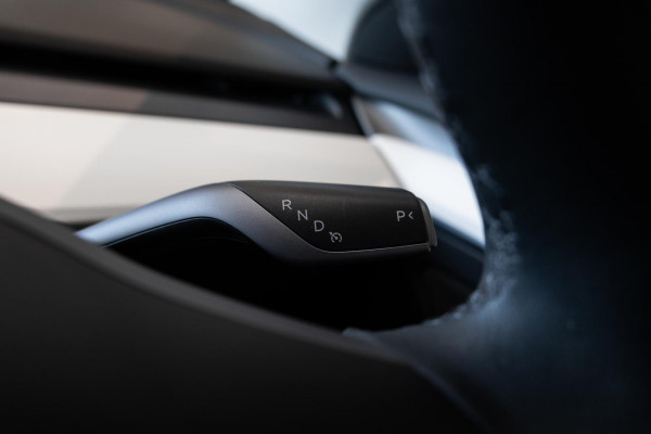 2022 Tesla Model 3  Rear-Wheel Drive Sedan