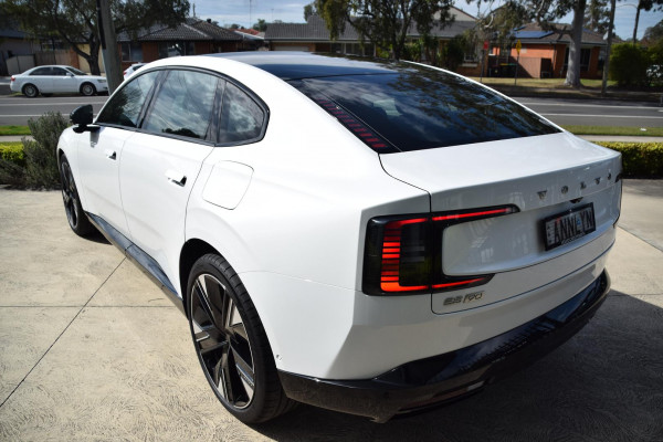 2025 MY26 Volvo ES90  Ultra Single Motor Sedan Image 5