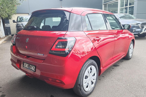 2026 Suzuki Swift UZ Hybrid Hatch Image 7