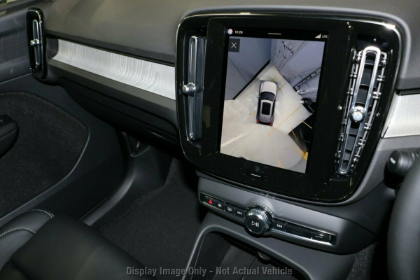 2026 Volvo XC40 XZ Plus B4 SUV Image 8