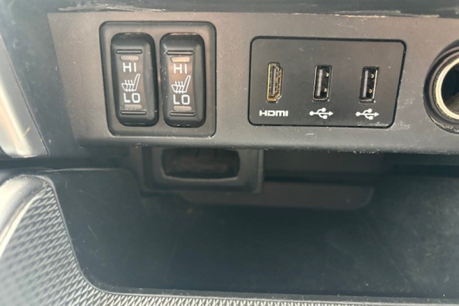 2020 Mitsubishi Triton MR GLS Premium Ute Image 16