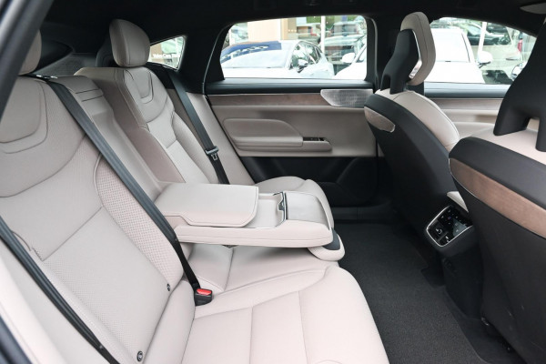 2026 Volvo ES90  Ultra Single Motor Sedan Image 11