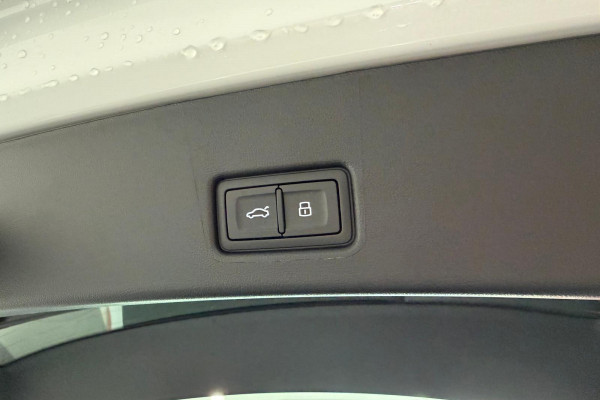 2025 Audi Q4 e-tron F4 45 SUV