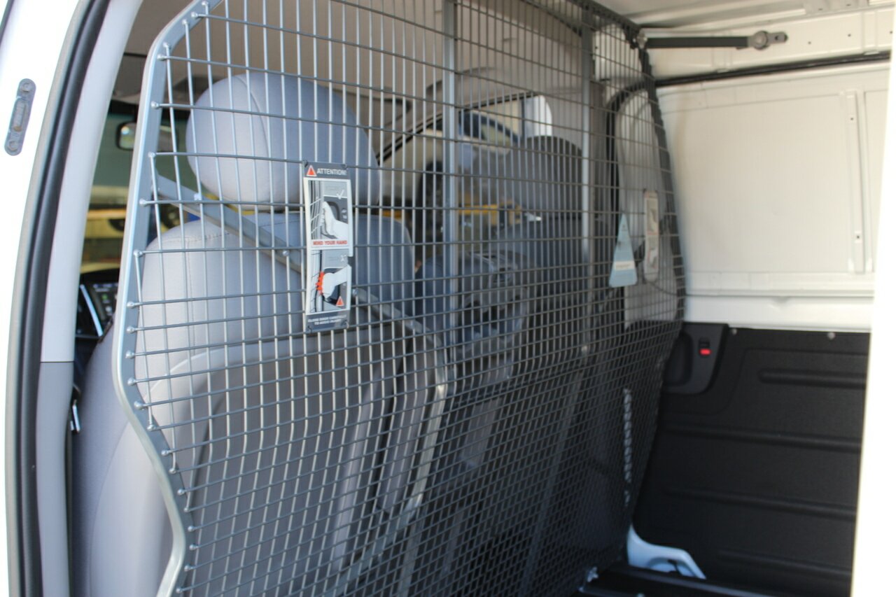 2019 Hyundai iLoad TQ4  Van Image 20