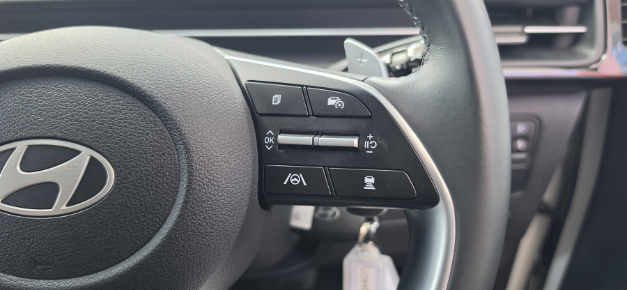 2025 Hyundai Staria US4.V3 SUV Image 23