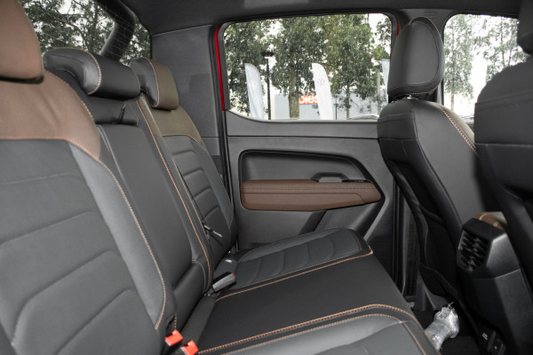 2026 Volkswagen Amarok TDI600 PanAmericana Ute Image 10