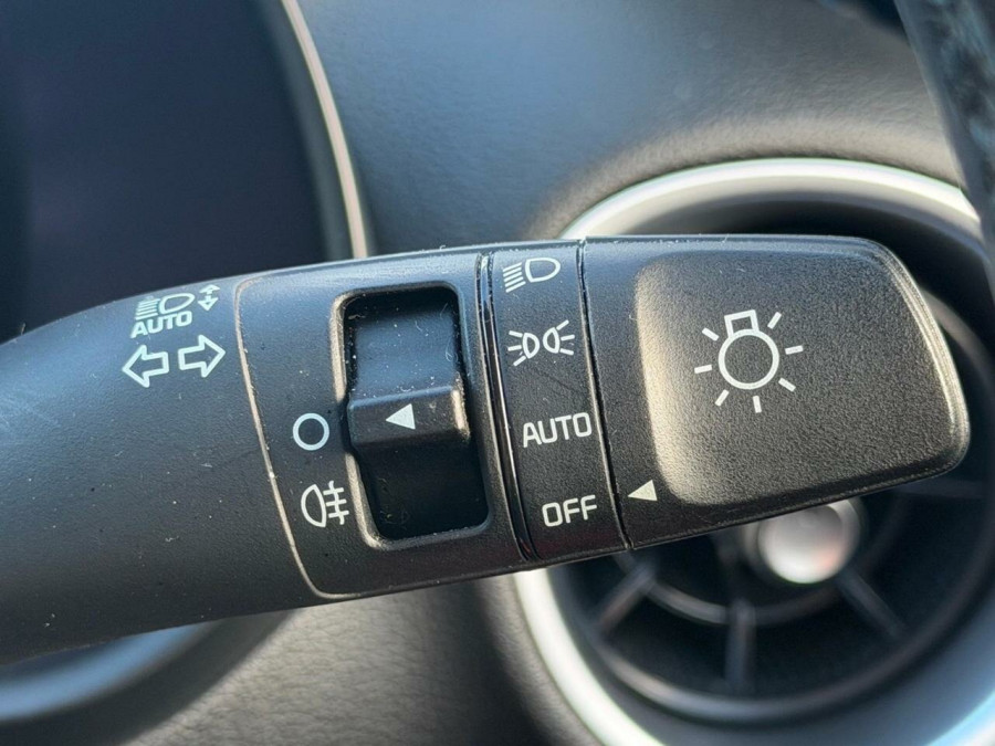 2022 Kia Cerato BD S Sedan Image 2