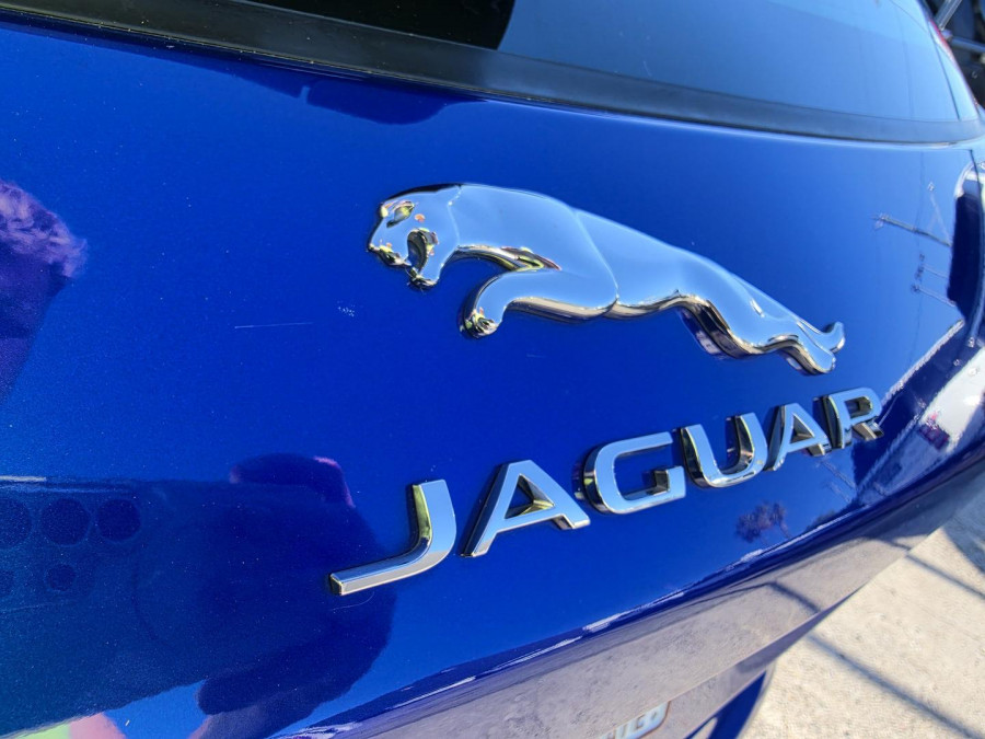 2016 MY17 Jaguar F-PACE X761 First Edition SUV Image 28