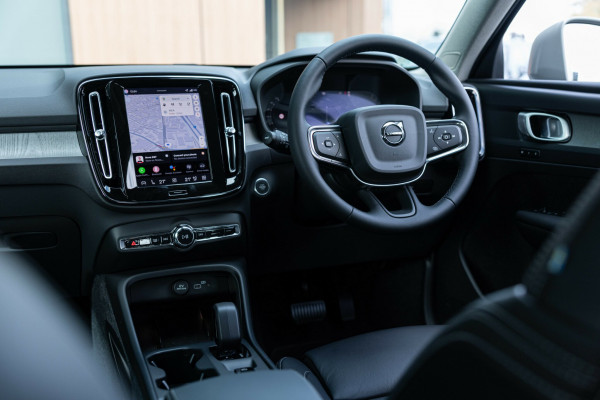 2025 MY26 Volvo XC40 XZ Plus B4 SUV Image 12