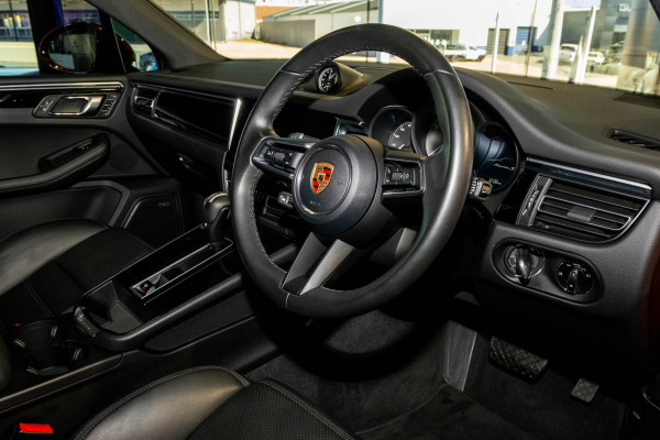 2024 Porsche Macan 95B S SUV
