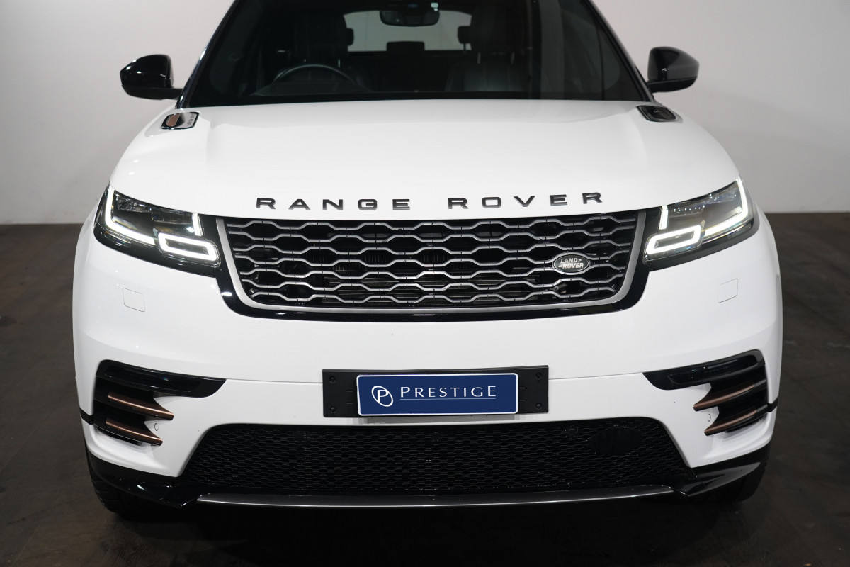 2018 Land Rover Velar P300 R-Dynamic Se Awd SUV Image 3