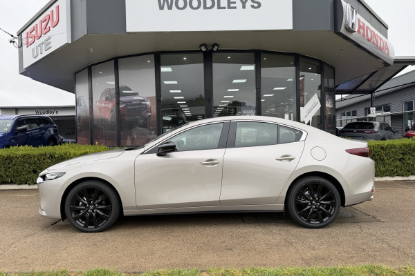 2026 MY25 Mazda 3 BP Series G25 Evolve SP Sedan Image 2