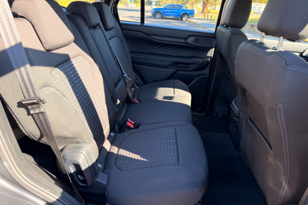 2025 MY25.25 Ford Everest UB Ambiente SUV Image 16