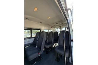 2021 LDV Deliver 9  11-Seat Bus