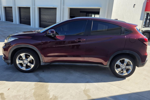 2016 Honda HR-V  VTi-S SUV Image 6