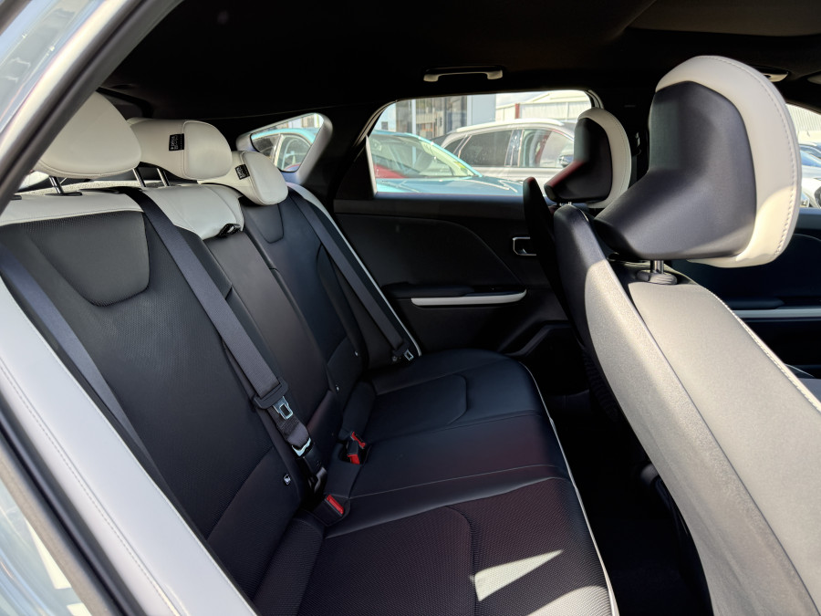 2025 MY26 Kia K4 CL4m GT-Line Hatch Image 13