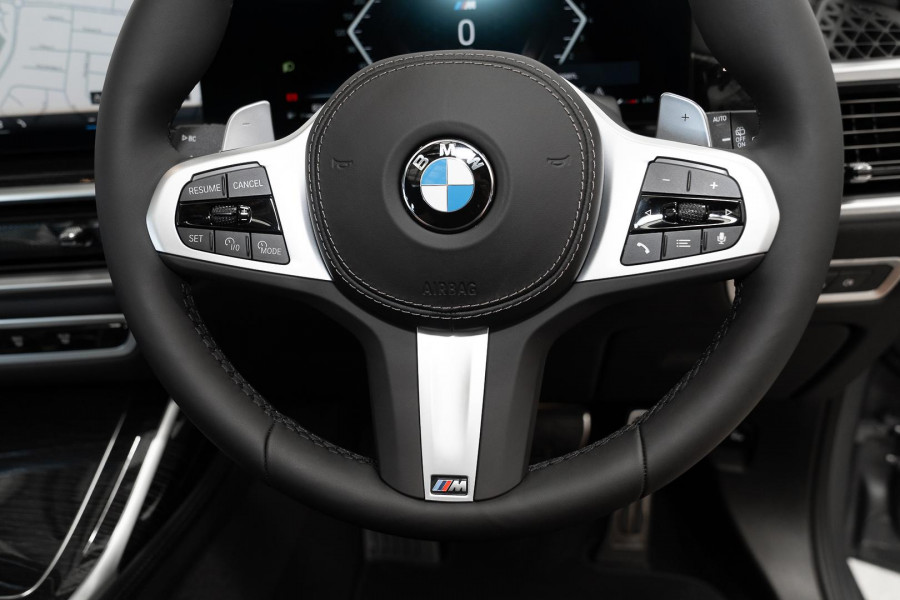 2025 BMW X7 G07 LCI xDrive40i M Sport SUV