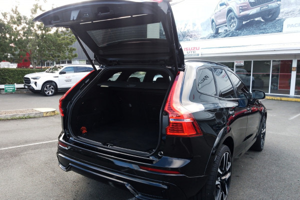 2021 MY22 Volvo XC60 UZ B6 R-Design SUV Image 13