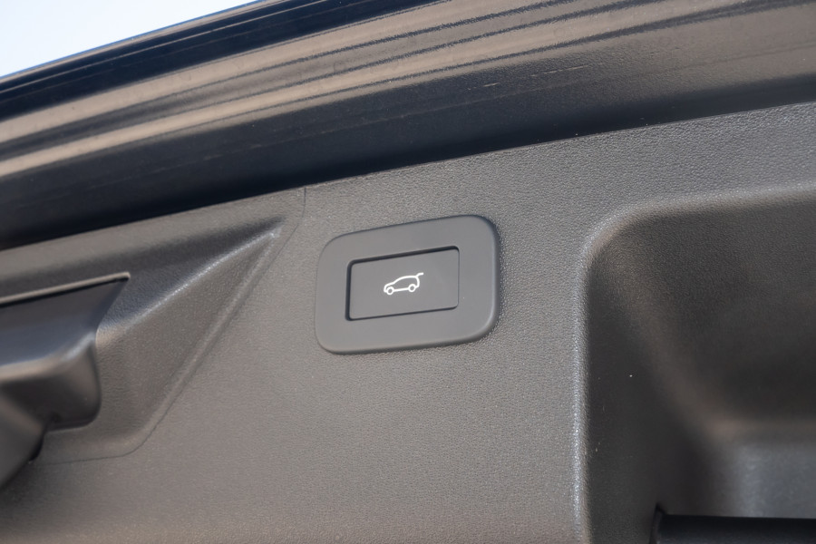 2025 MY25.5 Land Rover Discovery Sport L550 P250 Dynamic SE SUV