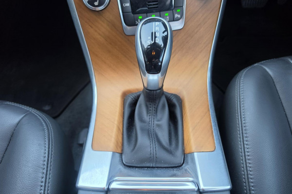 2017 Volvo XC60 DZ T5 Luxury SUV Image 18