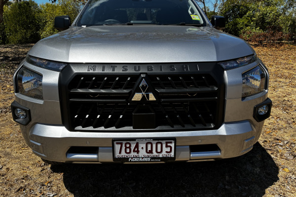 2025 Mitsubishi Triton MV GLX-R Ute Image 2