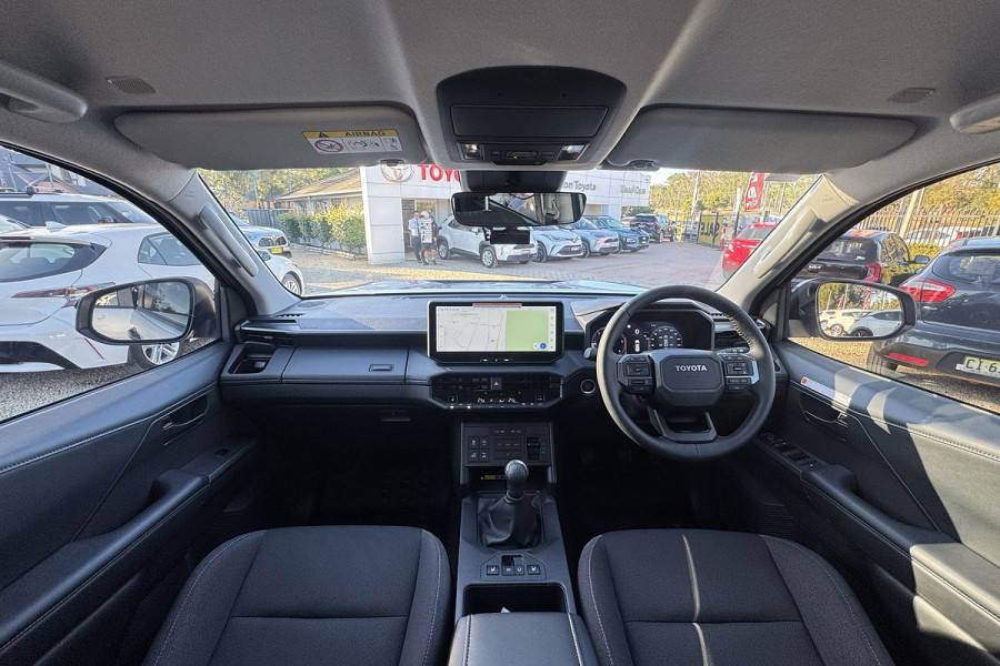 2025 Toyota HiLux GUN126R SR5 Ute Image 16